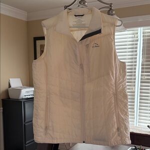 L.L. Bean Women's Ivory Quilted Vest L Reg EC